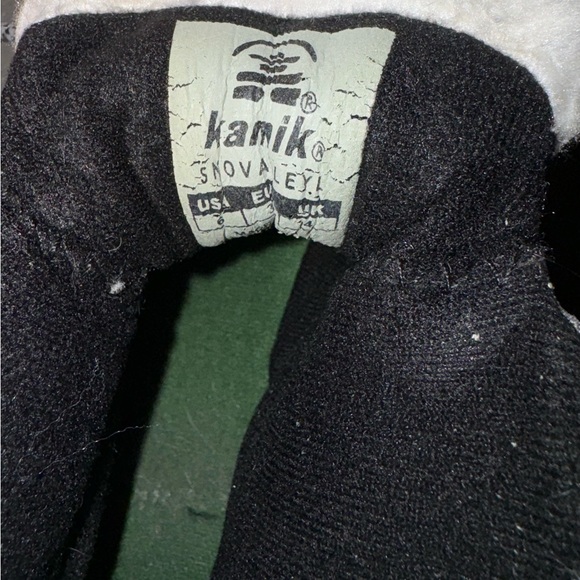 Kamik Fur Lined Boots with 3M Thinsulate Size 6 - Picture 8 of 9